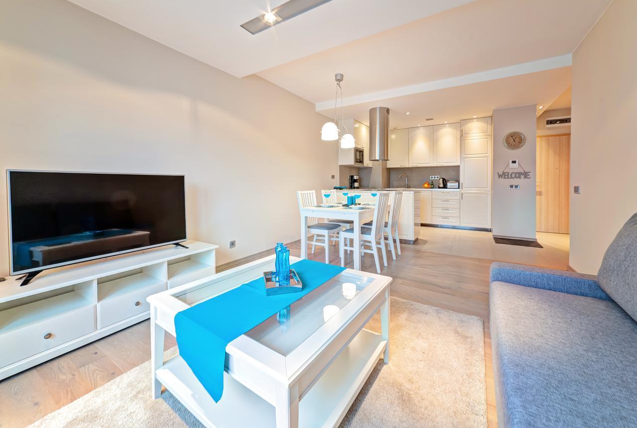 Apartamenty Homely Place - Parking 7 Poznan Dış mekan fotoğraf