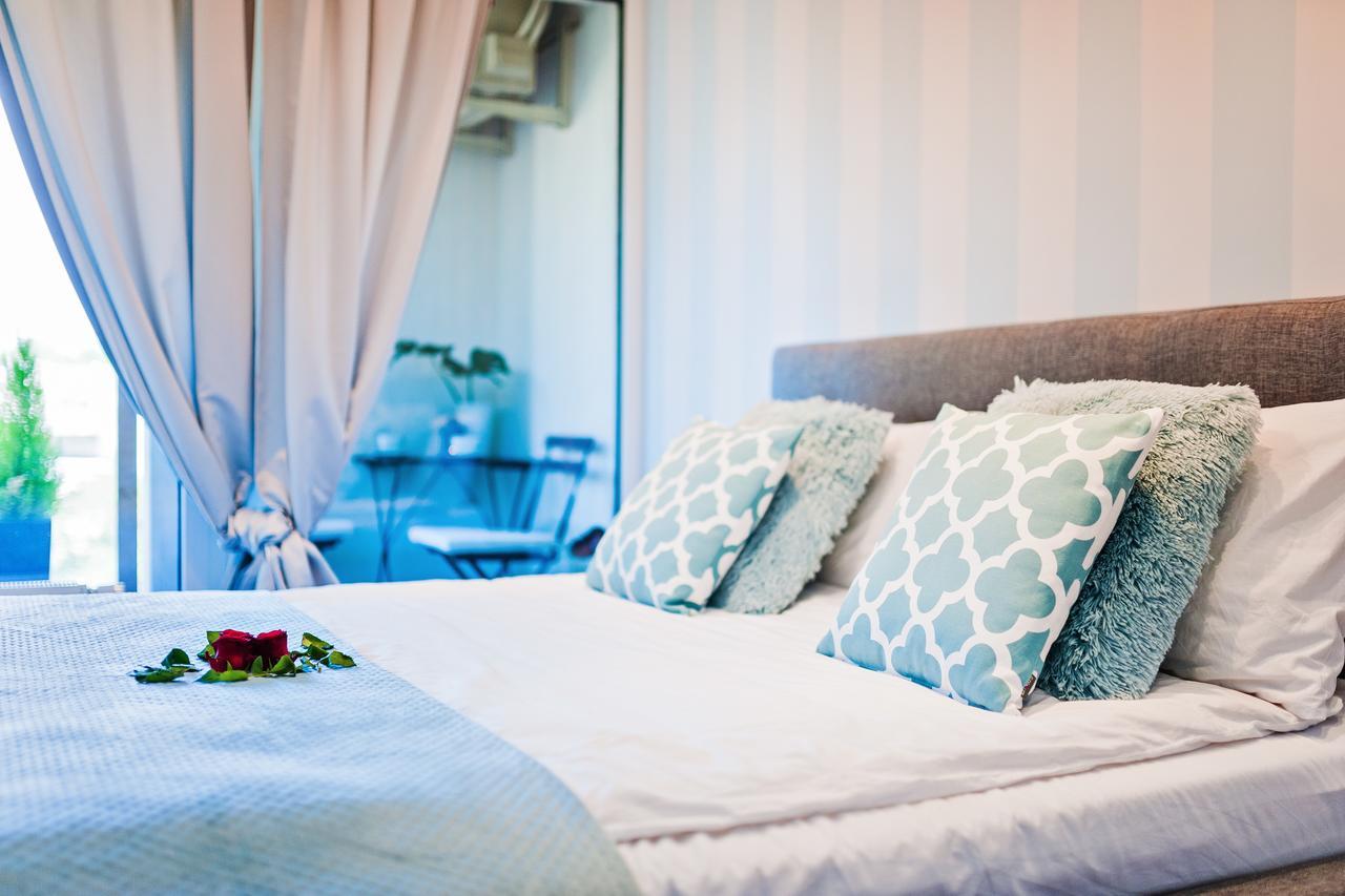 Apartamenty Homely Place - Parking 7 Poznan Dış mekan fotoğraf