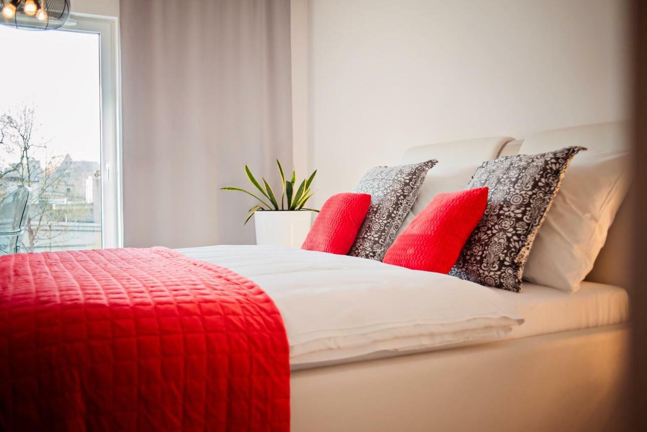Apartamenty Homely Place - Parking 7 Poznan Dış mekan fotoğraf