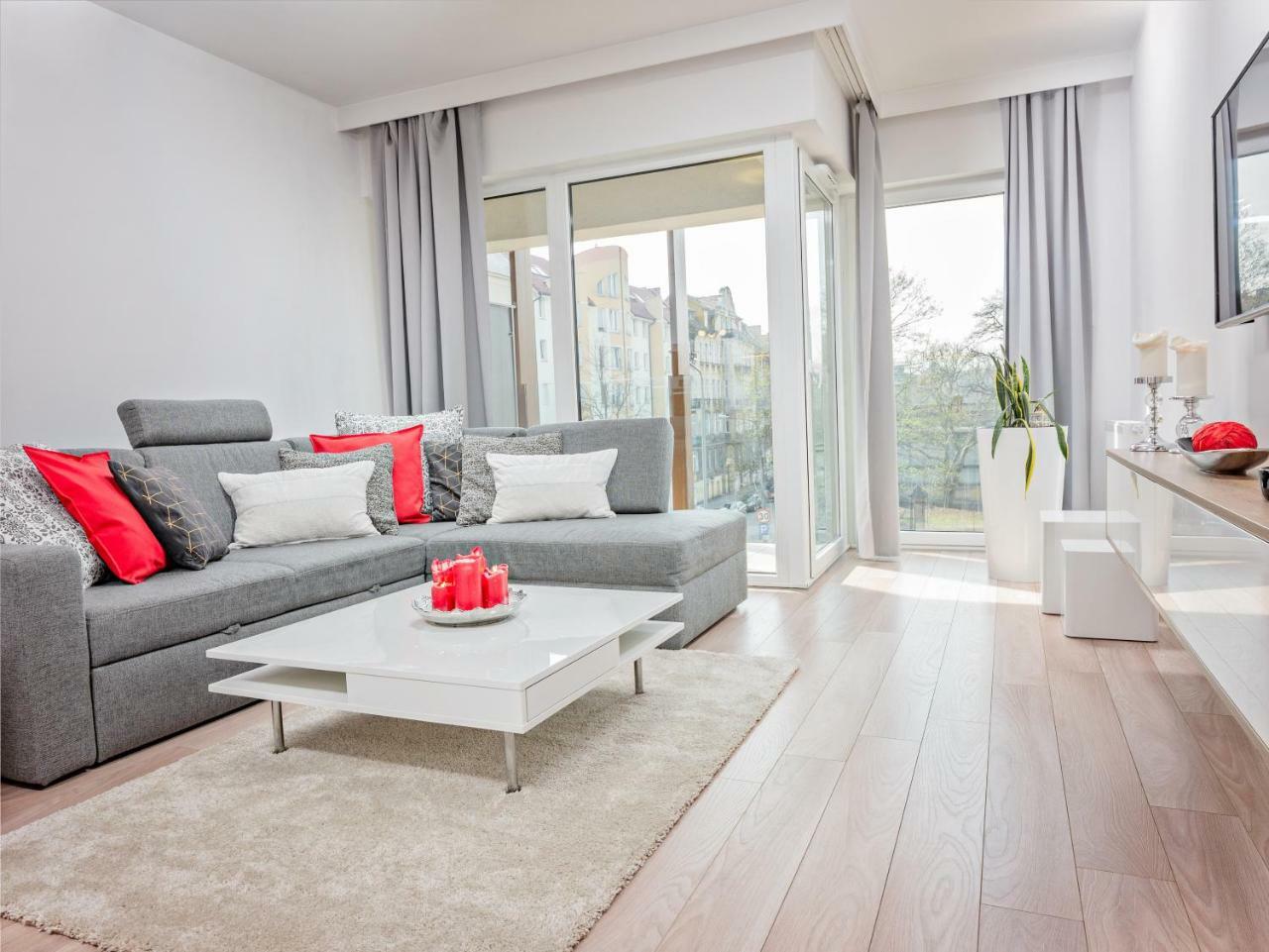 Apartamenty Homely Place - Parking 7 Poznan Dış mekan fotoğraf